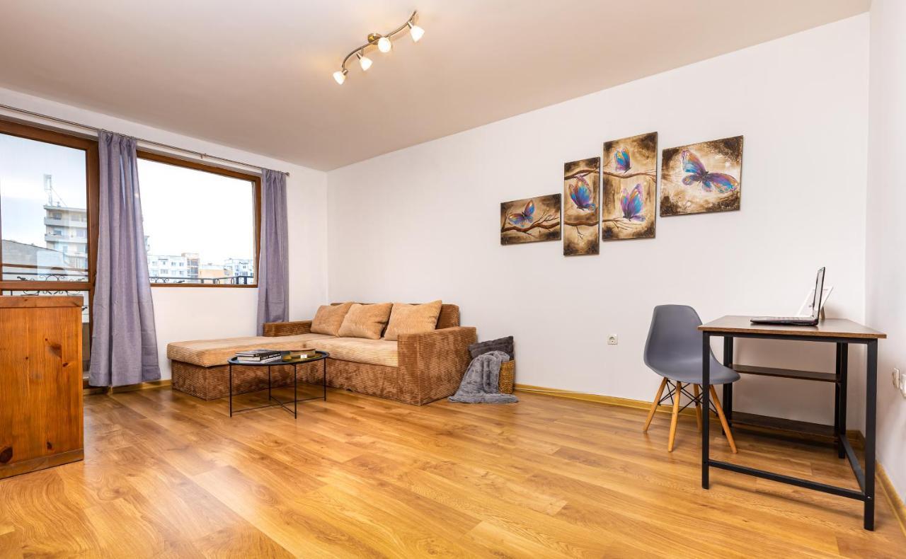 The Walnut 2Bd Apartment Plovdiv Exterior photo